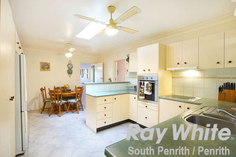 9 Braemar Drive, South Penrith - Thumbnail 4