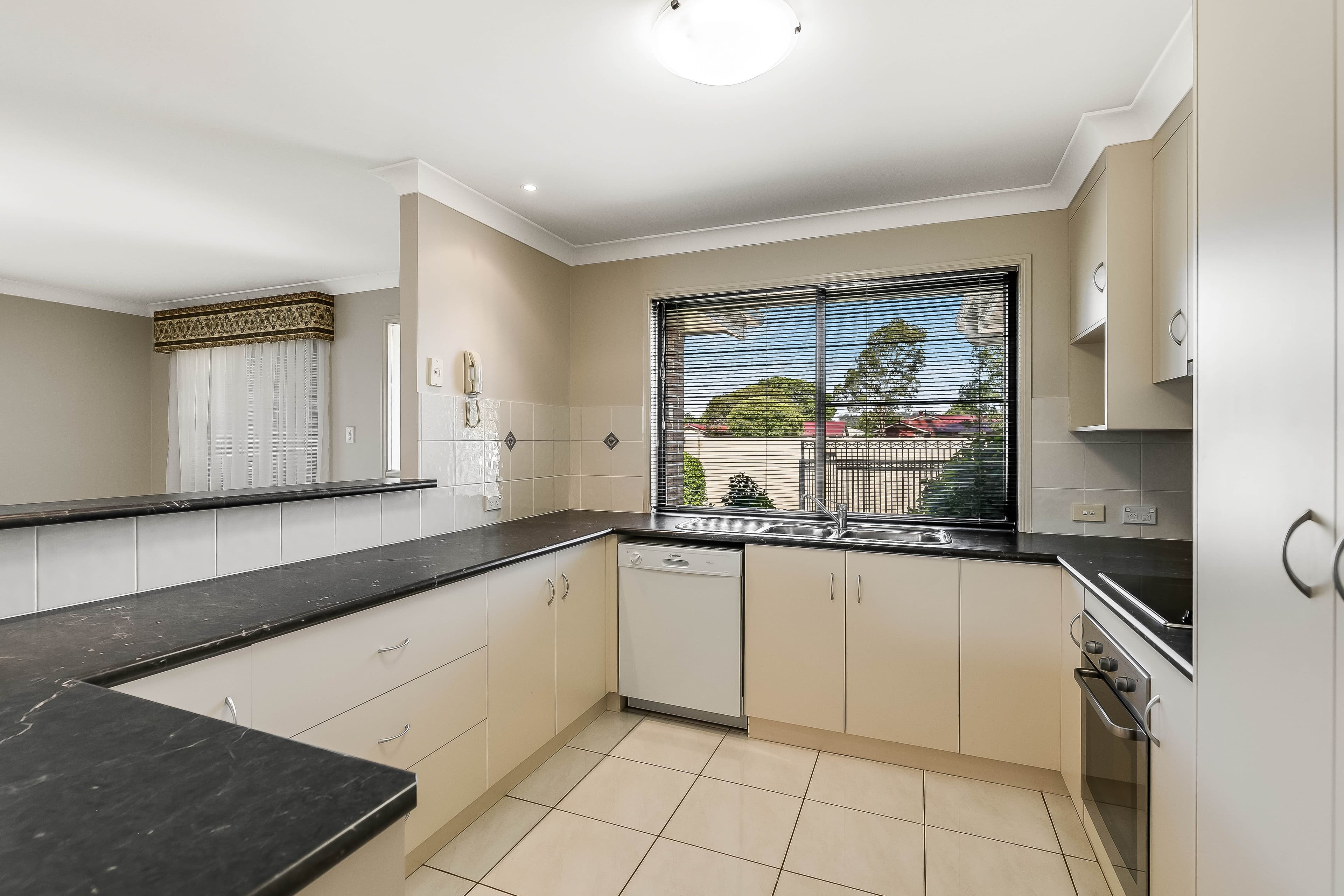 93 Kearney Street, Kearneys Spring QLD 4350, Kearneys Spring - Thumbnail 4
