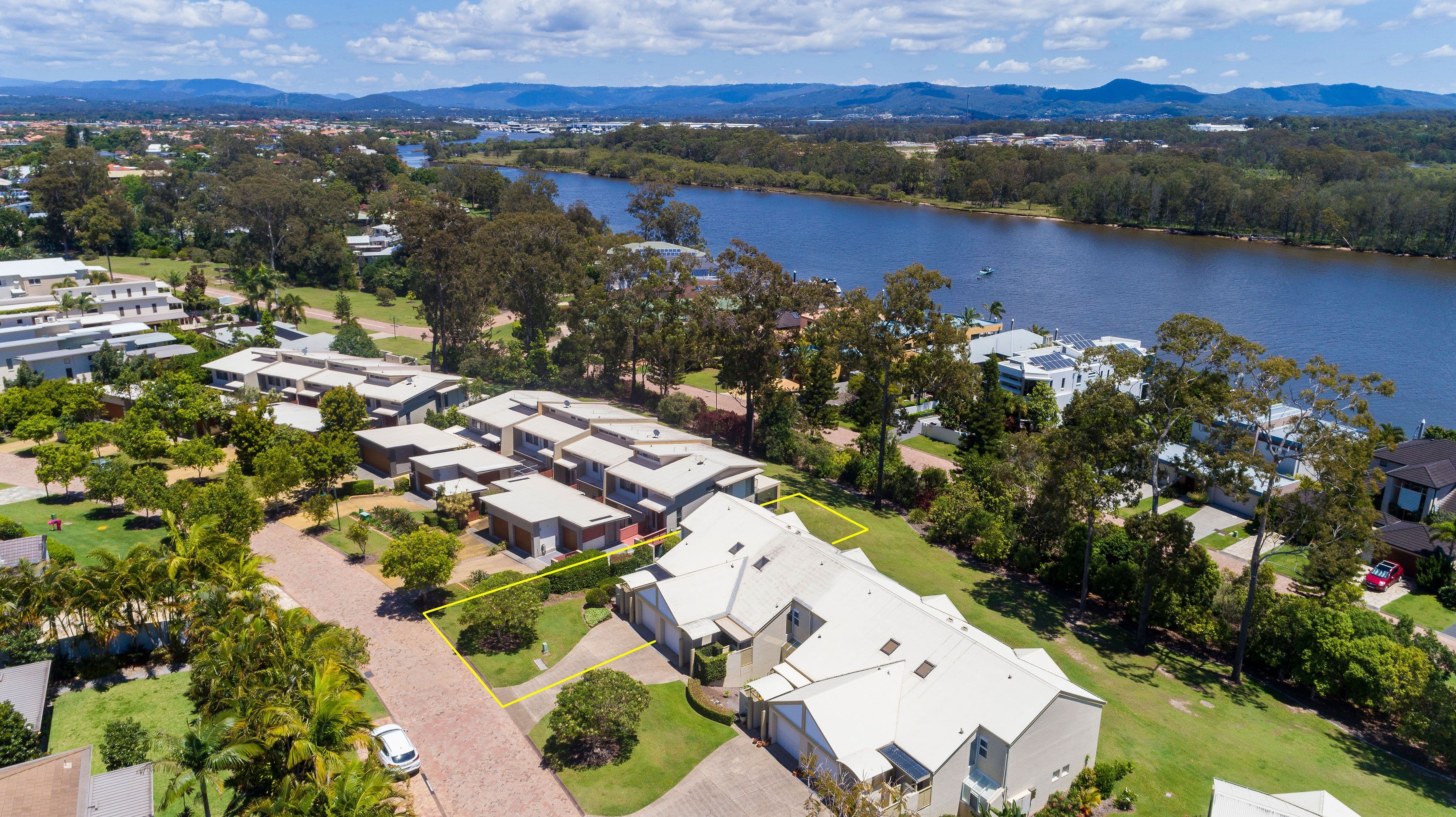 5370 Bay Hill Terrace, Sanctuary Cove QLD 4212, Sanctuary Cove - Thumbnail 3