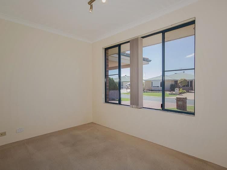 28 Zedora Loop, PORT KENNEDY WA 6172, Port Kennedy - Thumbnail 3