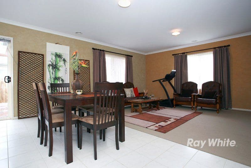 52 Ferndown Drive, CRANBOURNE VIC 3977, Cranbourne - Thumbnail 7