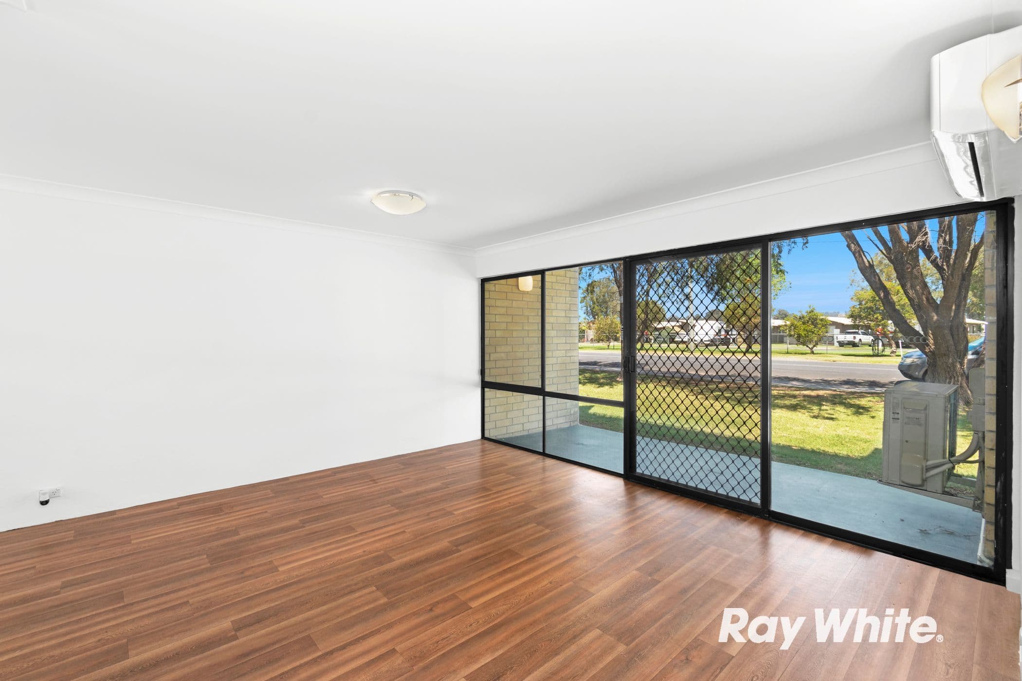 47 Freedom Crescent, South Ripley QLD 4306, South Ripley - Thumbnail 4