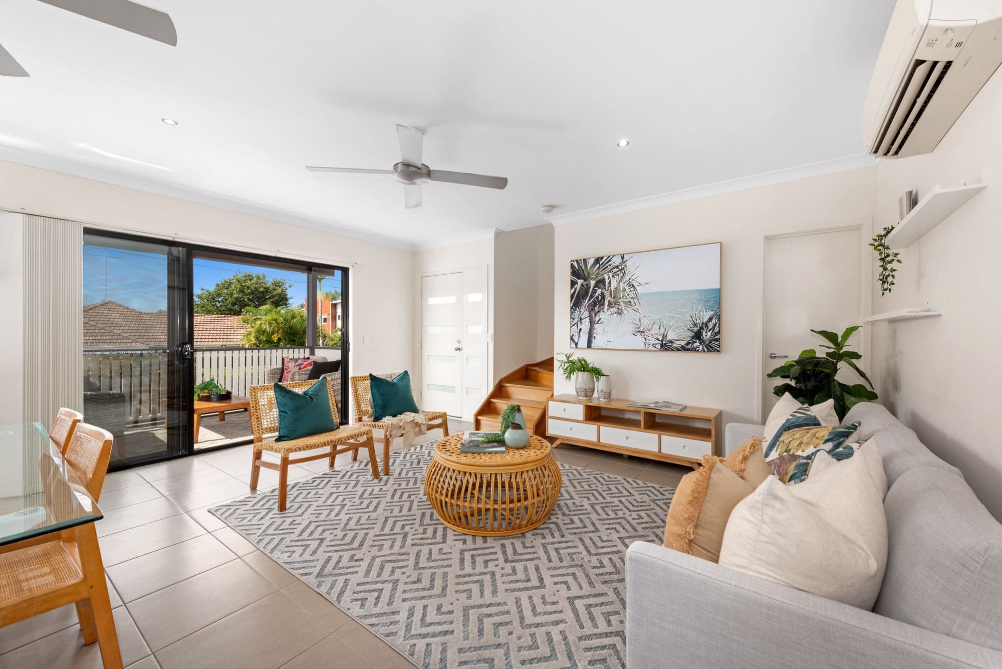 24 Wattle Avenue, Carina QLD 4152, Carina - Thumbnail 2