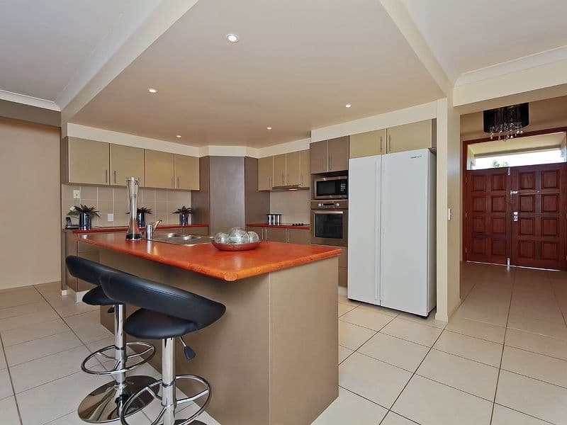 8 Eden Court, NERANG QLD 4211, Nerang - Thumbnail 2