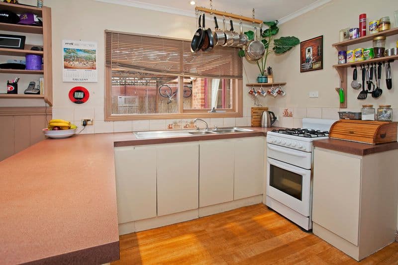 3 Canowindra Place, GROVEDALE VIC 3216, Grovedale - Thumbnail 4