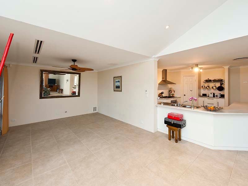 11 Smithers Parkway, BALDIVIS WA 6171, Baldivis - Thumbnail 5