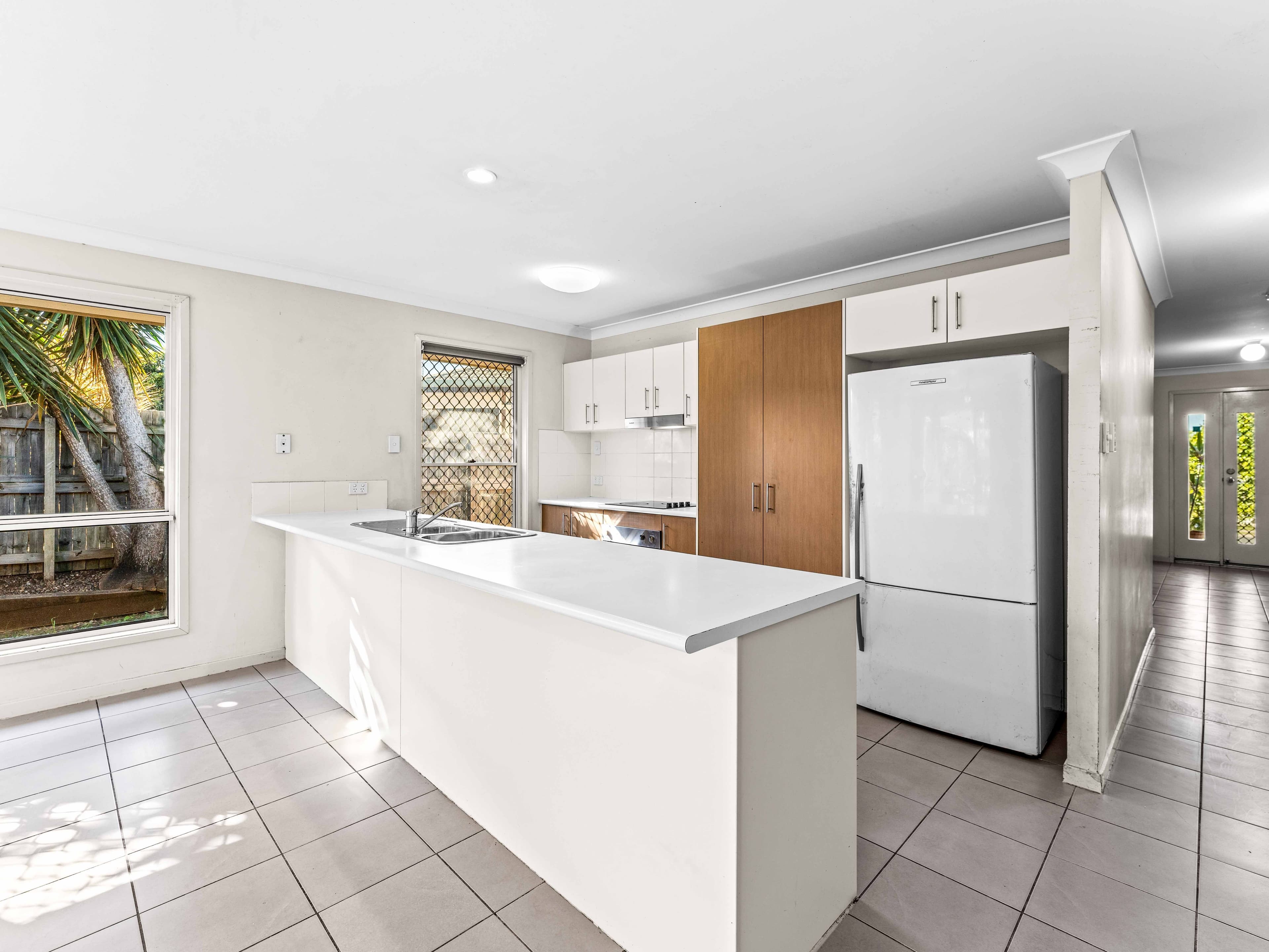 9 Jonathon Court, Flinders View QLD 4305, Flinders View - Thumbnail 5