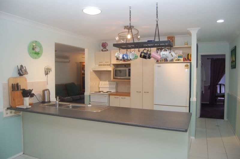 62  Haldham Crescent, REGENTS PARK QLD 4118, Regents Park - Thumbnail 4