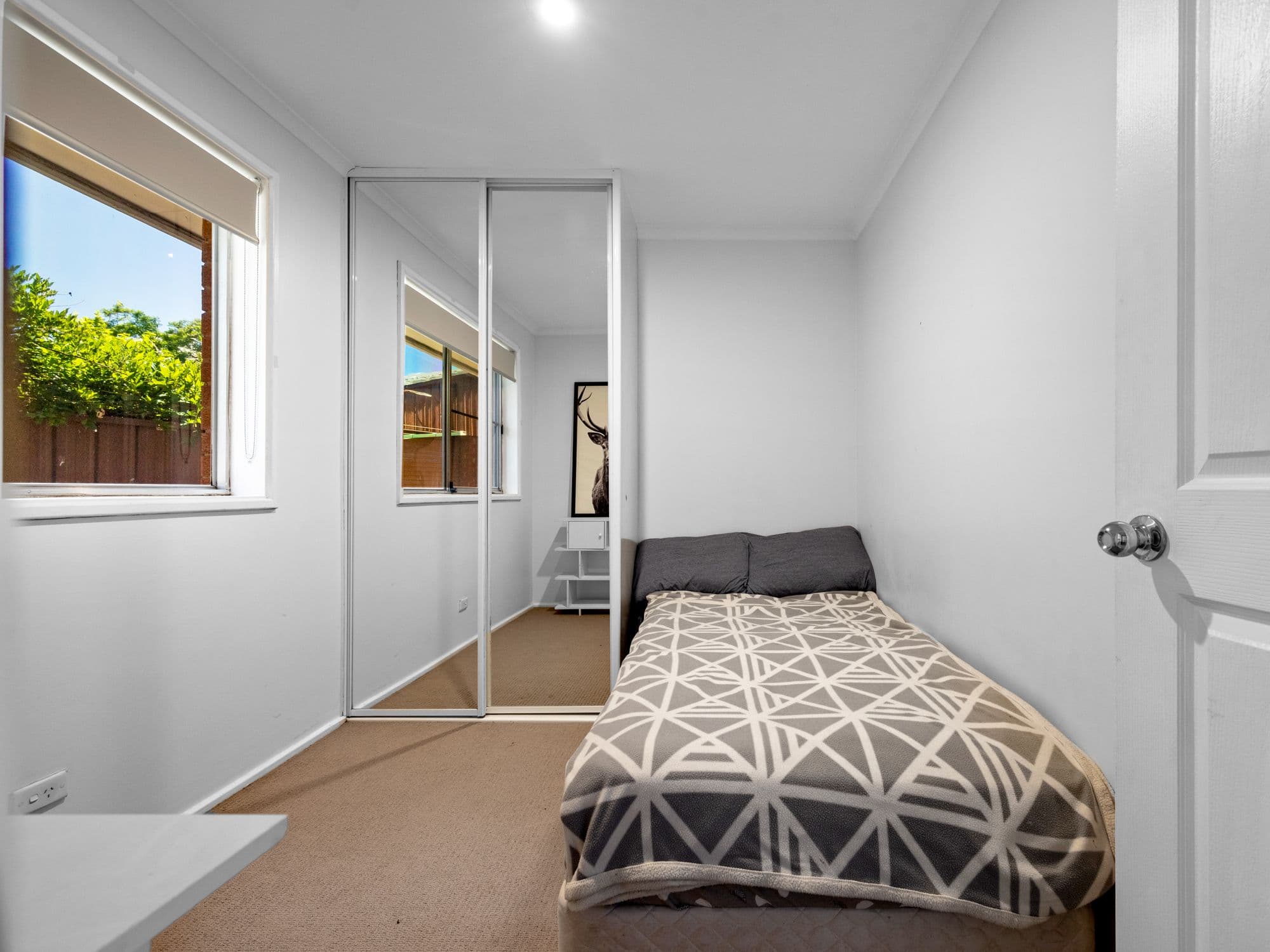 31 Trobriand Crescent, Glenfield NSW 2167, Glenfield - Thumbnail 8
