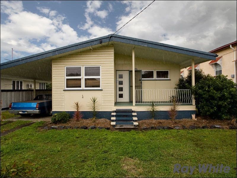 14 Flaxman Street, BANYO QLD 4014, Banyo - Thumbnail 2