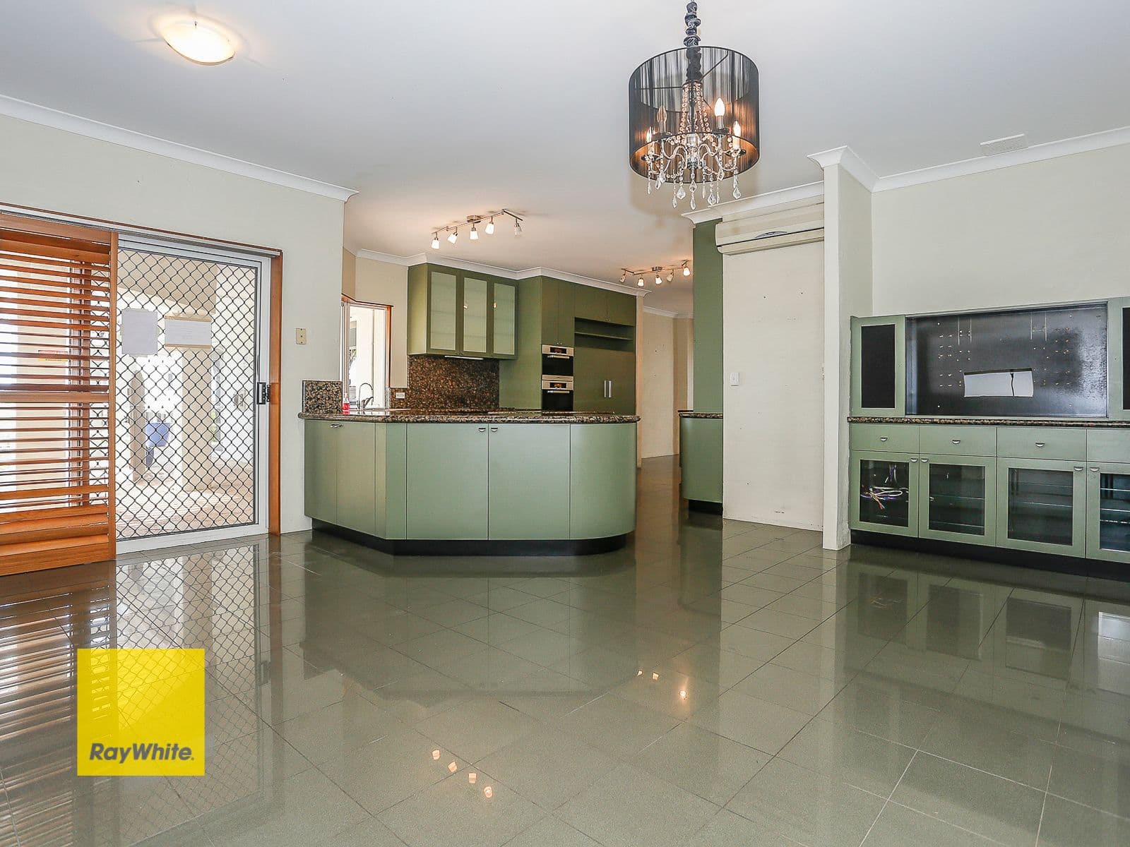 4 Woolwich Close, Kallaroo WA 6025, Kallaroo - Thumbnail 5
