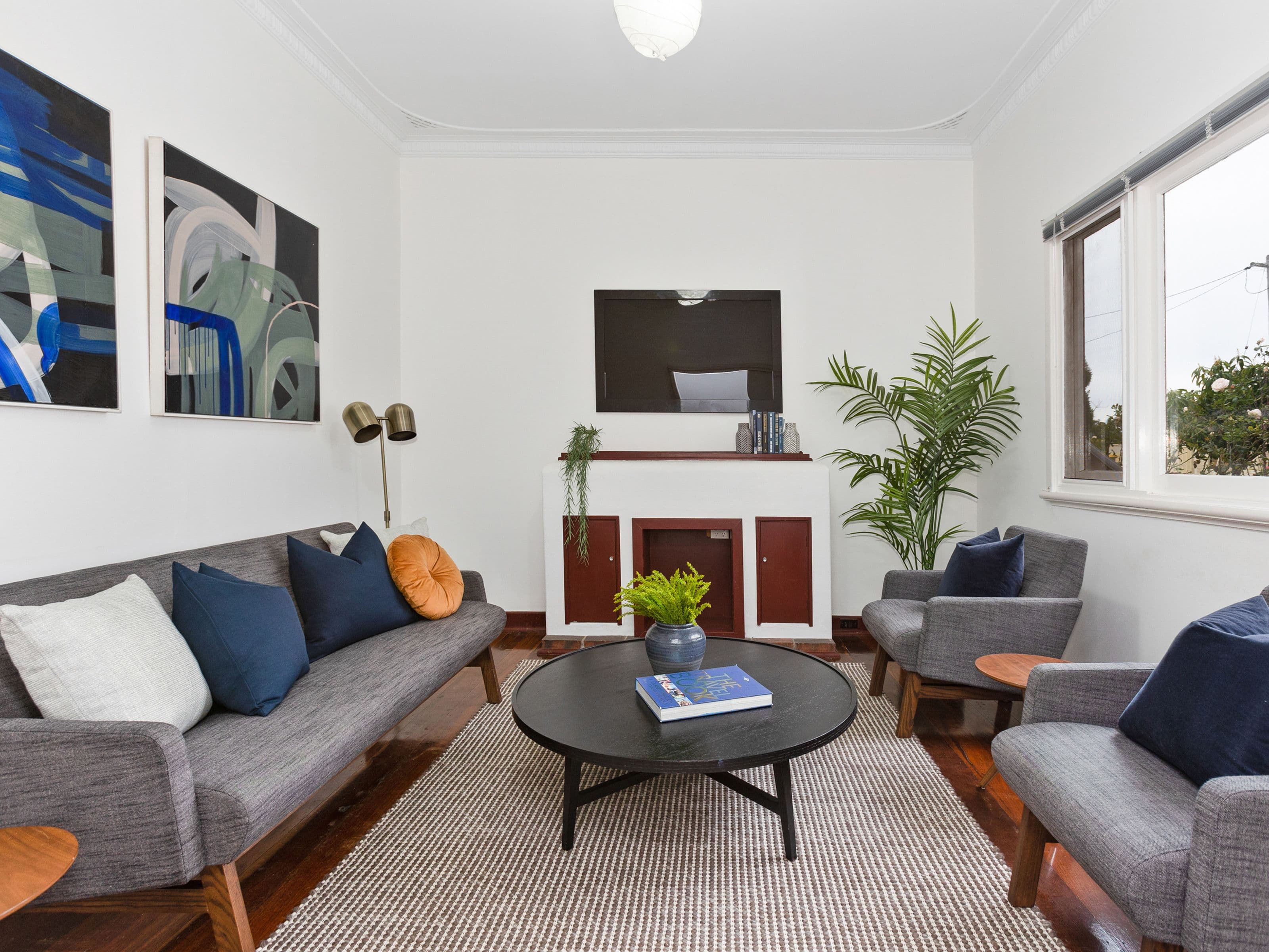 16 Dora Street, Queens Park WA 6107, Queens Park - Image 1