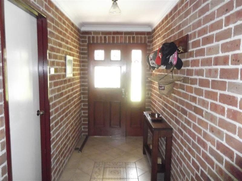 13 Grevillea Close, COWRA NSW 2794, Cowra - Thumbnail 2