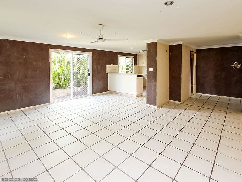 42 Aimee Drive, Urangan QLD 4655, Urangan - Thumbnail 5