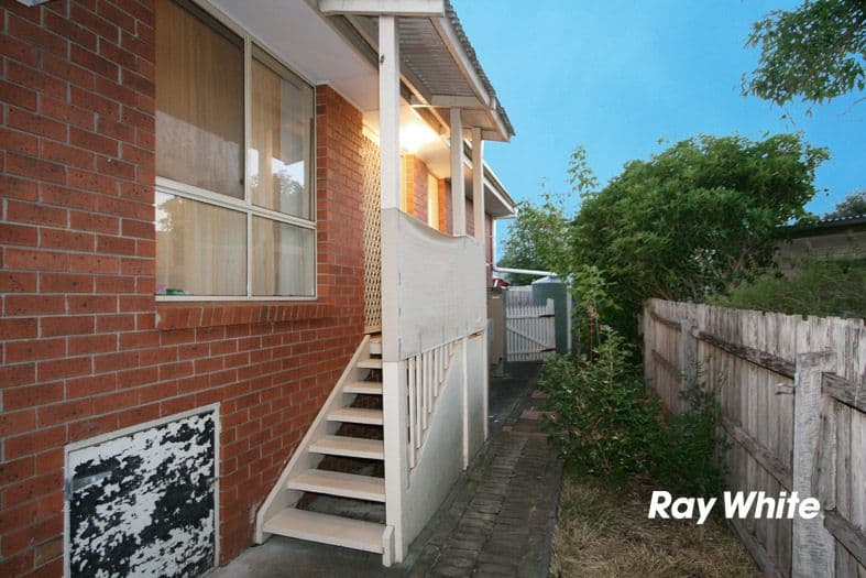 18 Joffre Street, NOBLE PARK VIC 3174, Noble Park - Thumbnail 8