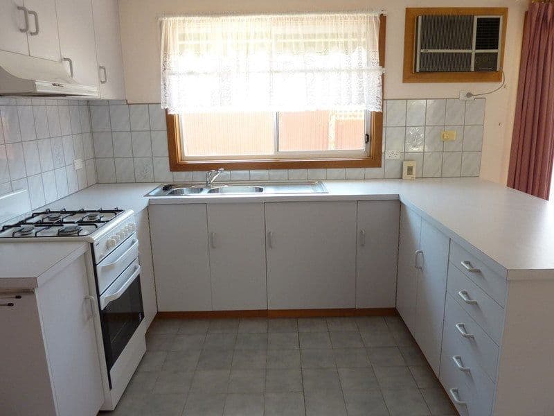 39 Benalla Street, Benalla VIC 3672, Benalla - Thumbnail 3