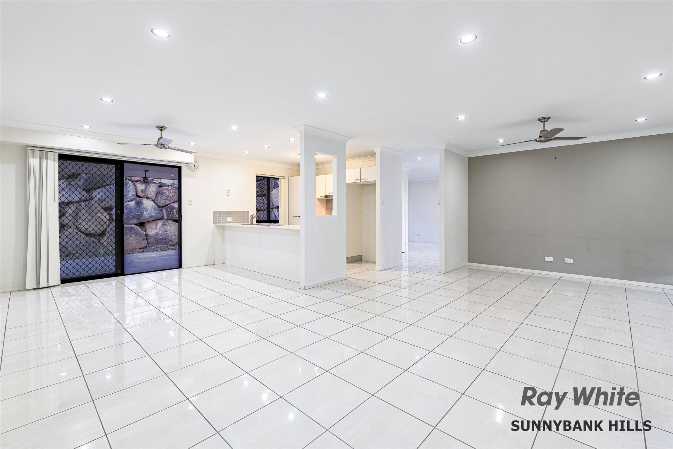 127 Stones Road, Sunnybank Hills QLD 4109, Sunnybank Hills - Thumbnail 5