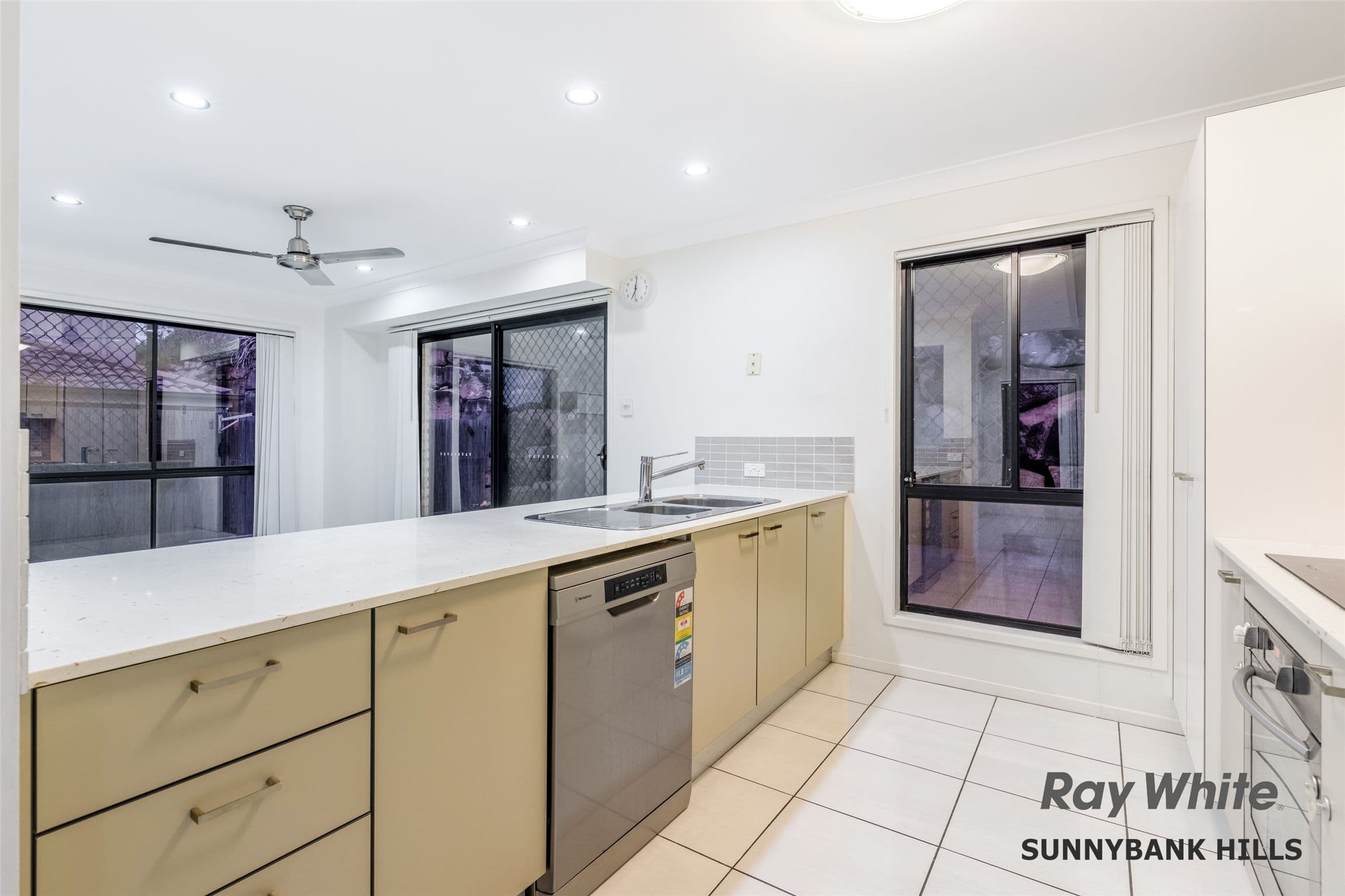 127 Stones Road, Sunnybank Hills QLD 4109, Sunnybank Hills - Thumbnail 8