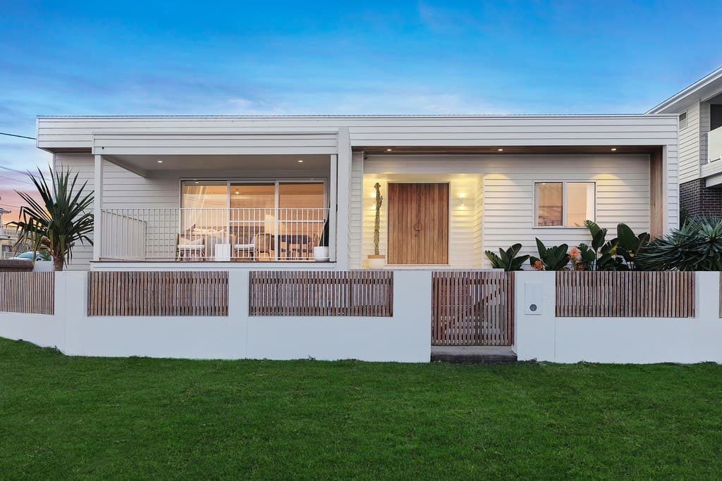 69 Nirvana Street, Long Jetty - Image 1