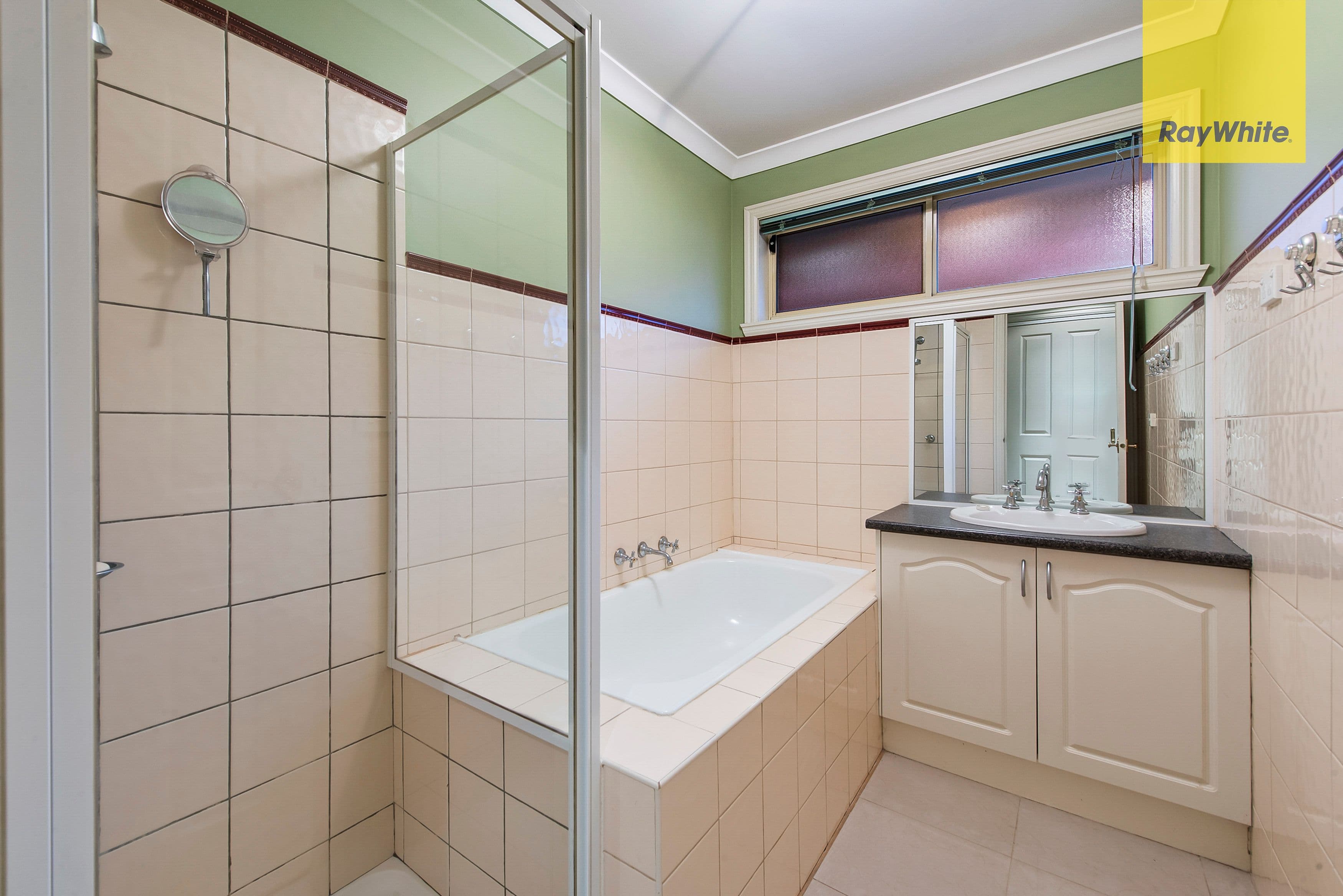 10 Silverdene Avenue, Sydenham VIC 3037, Sydenham - Thumbnail 5