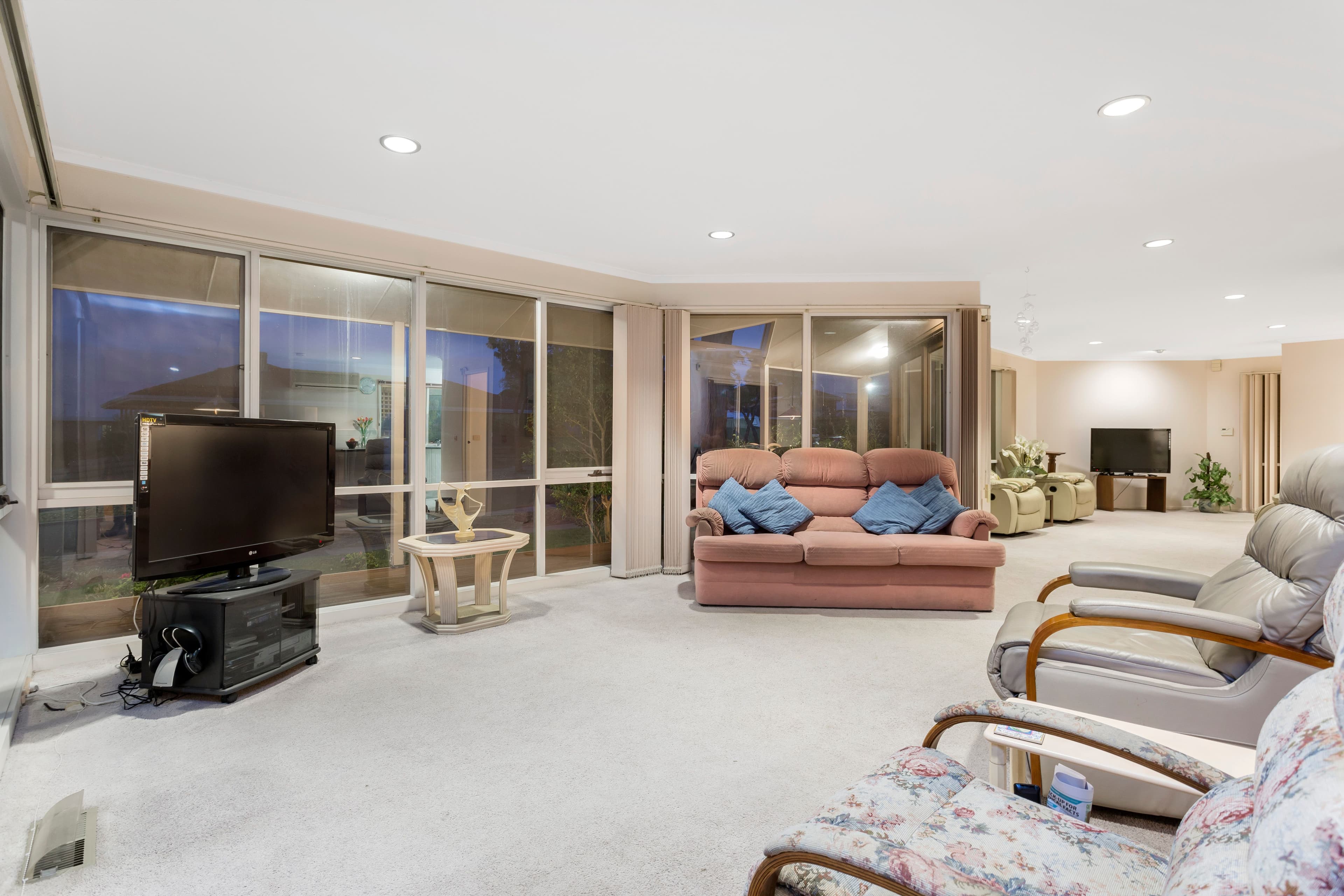35 Willow Road, Frankston VIC 3199, Frankston - Thumbnail 4