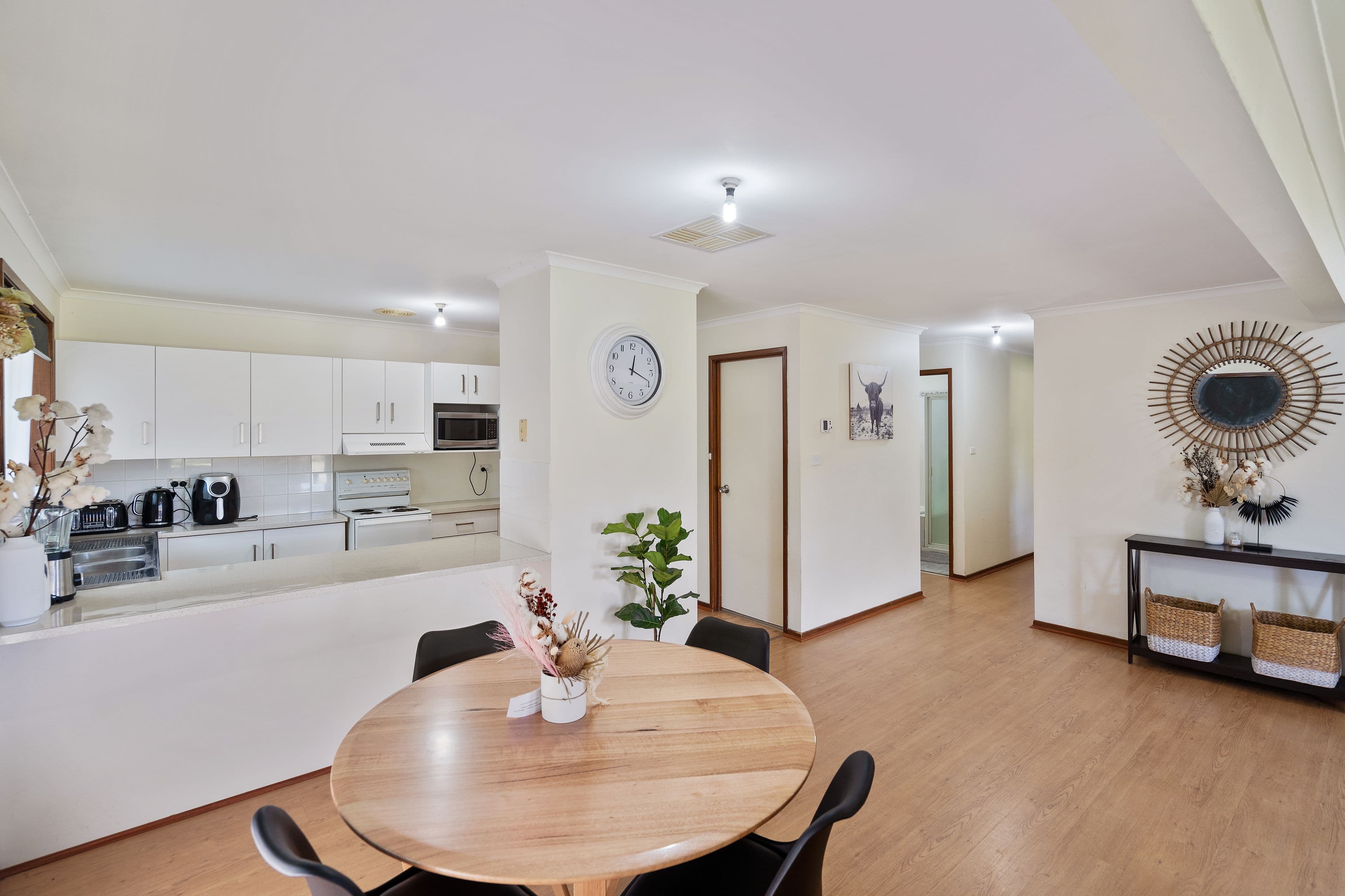 23 Forrest Street, Lake Albert NSW 2650, Lake Albert - Thumbnail 4