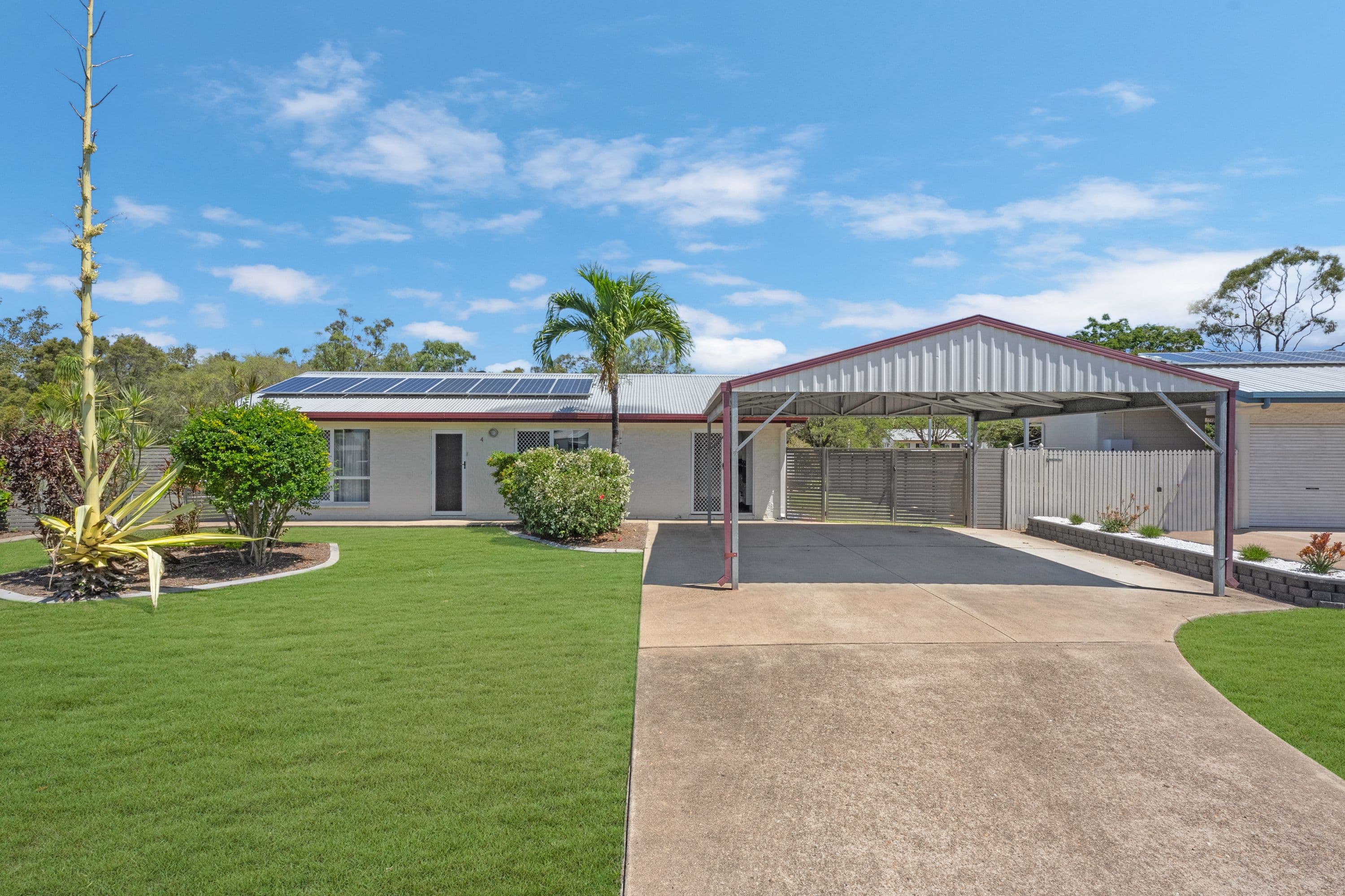 4 Calypso Court, Burdell QLD 4818, Burdell - Image 1