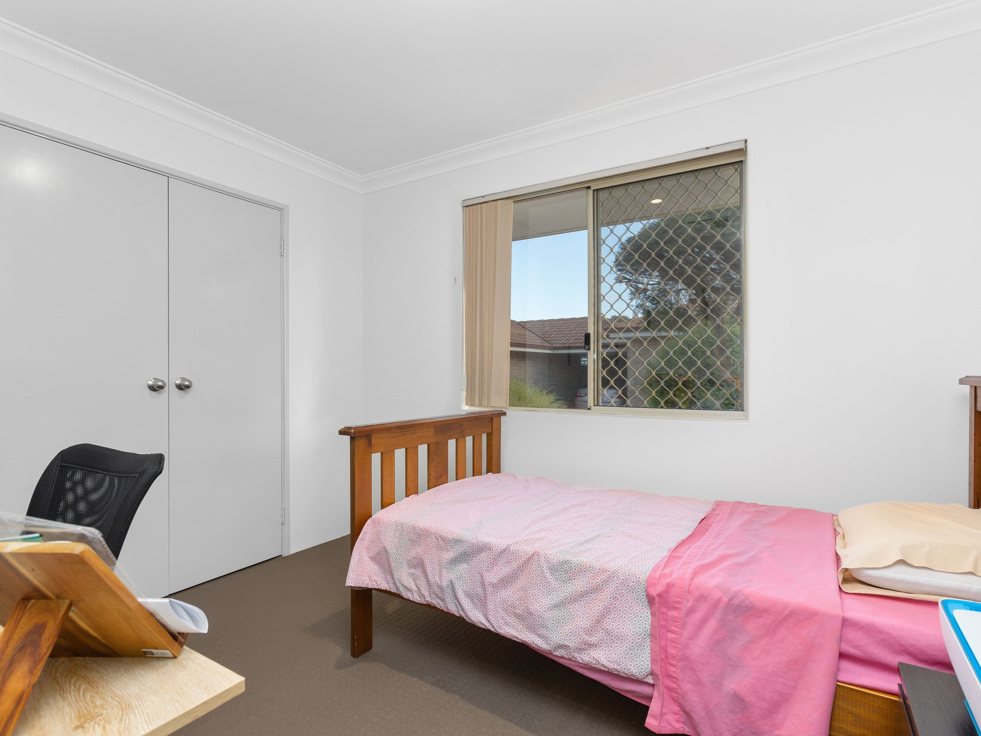 278 Wharf Street, Queens Park WA 6107, Queens Park - Thumbnail 6