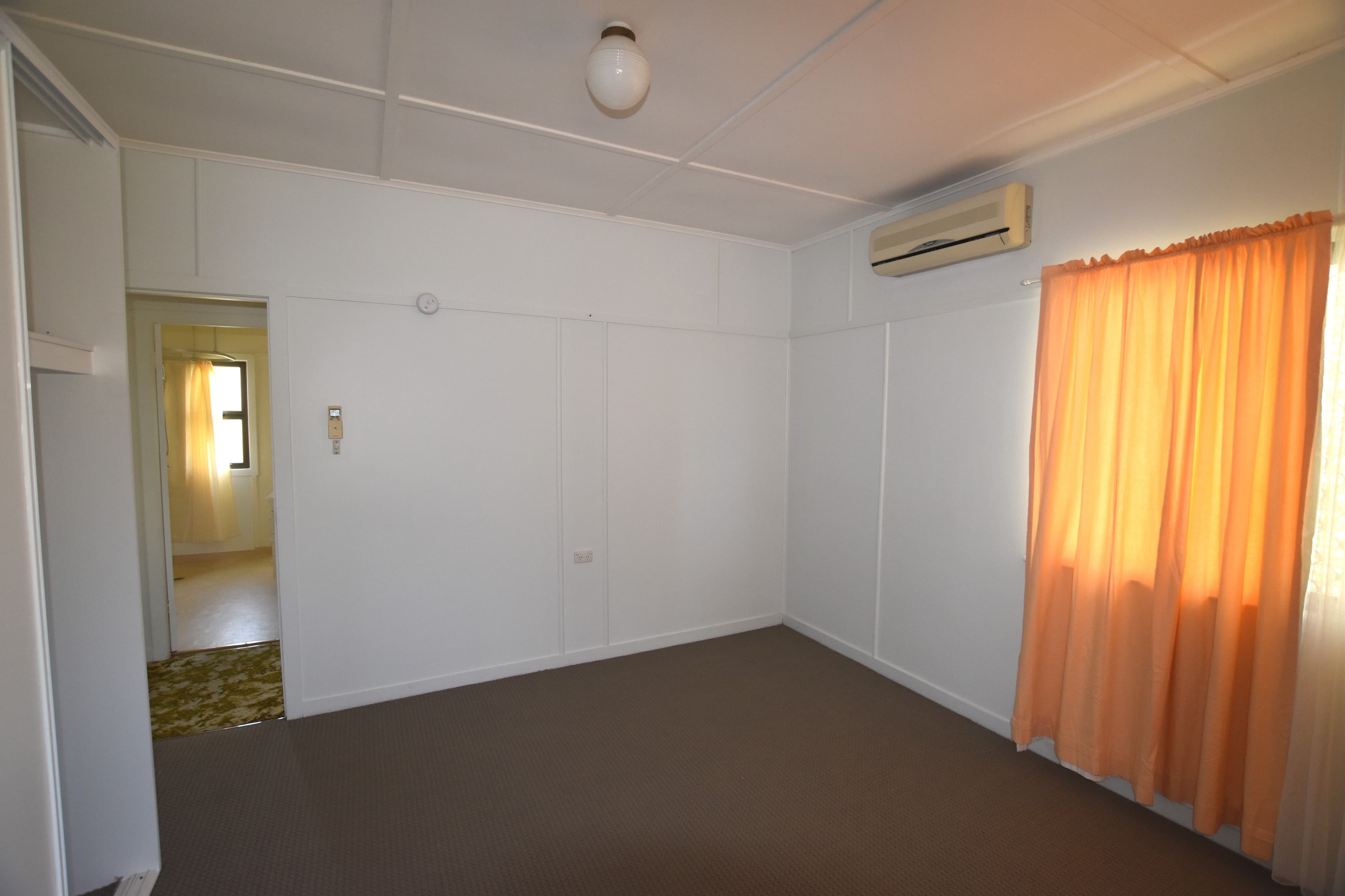 105 Barney Street, Barney Point QLD 4680, Barney Point - Thumbnail 5