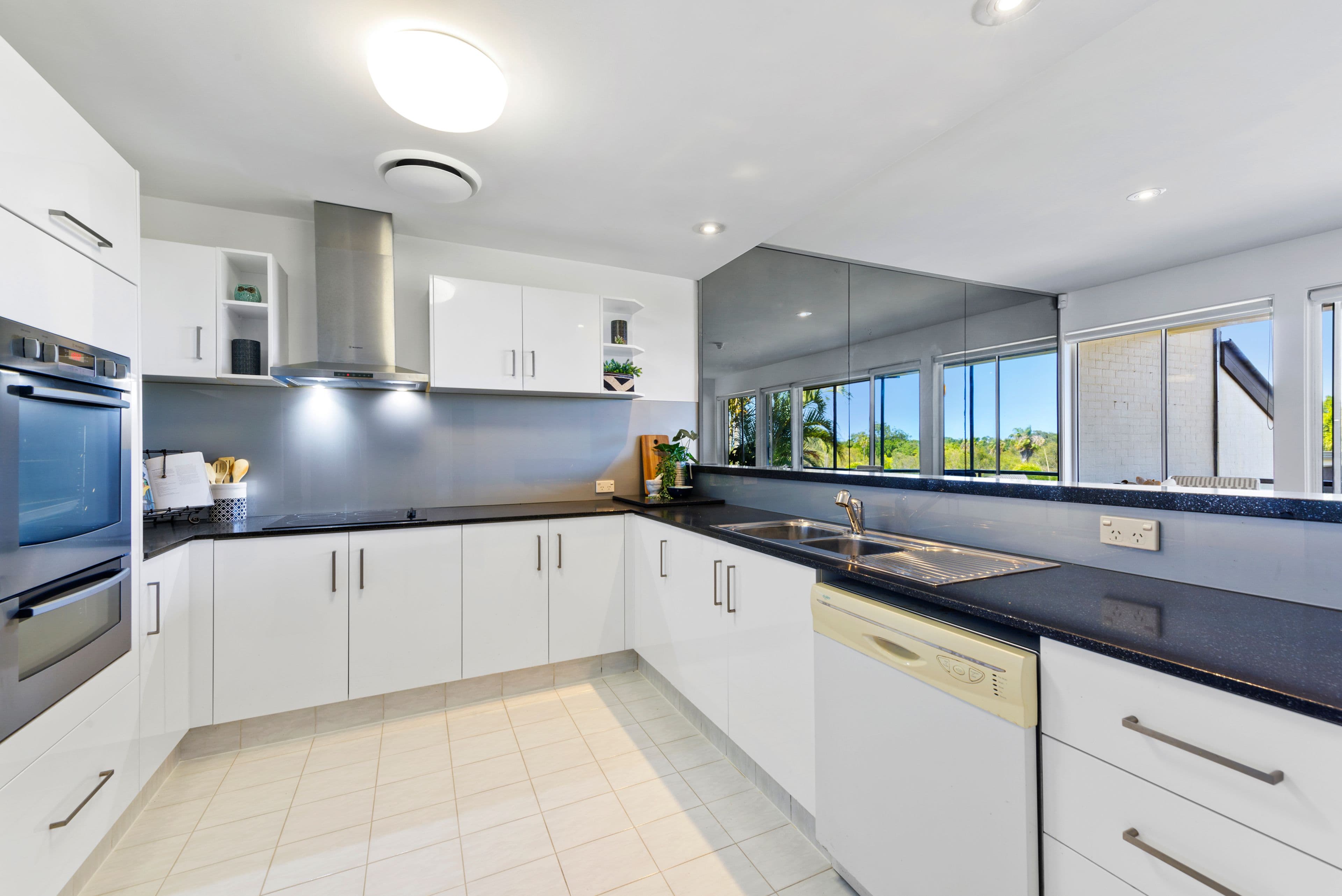 5101 St Andrews Terrace, Sanctuary Cove QLD 4212, Sanctuary Cove - Thumbnail 5