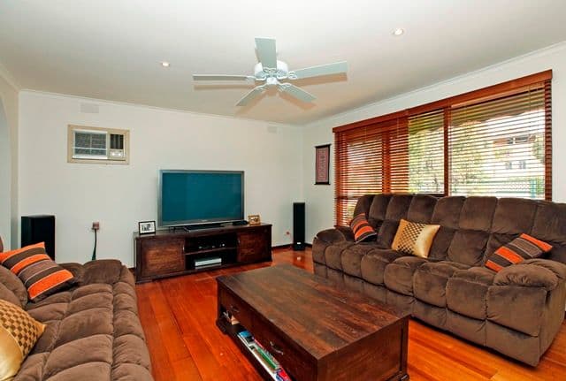 2 Marie Close, TULLAMARINE VIC 3043, Tullamarine - Thumbnail 4