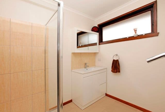 2 Marie Close, TULLAMARINE VIC 3043, Tullamarine - Thumbnail 8