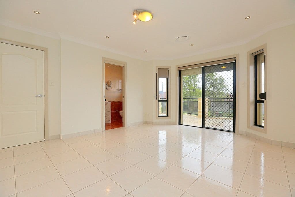 61 Mcmahon Road, Yagoona - Thumbnail 4