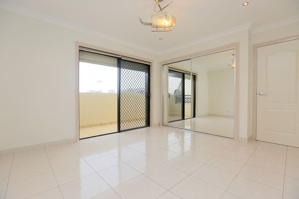 61 Mcmahon Road, Yagoona - Thumbnail 8