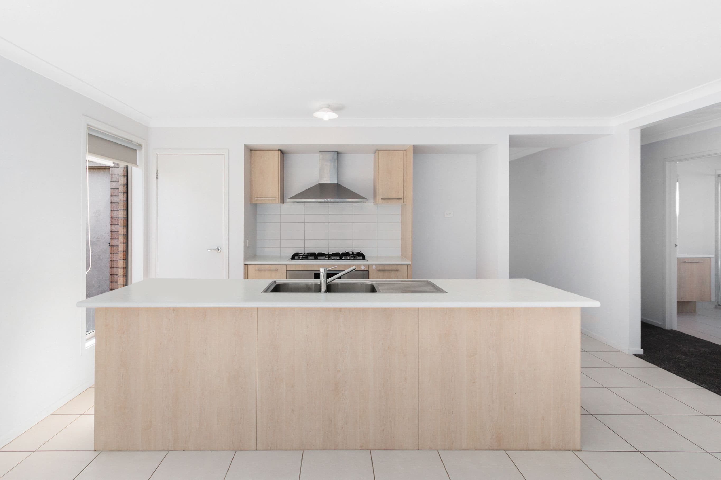 23 Warbler Street, Pakenham VIC 3810, Pakenham - Thumbnail 3