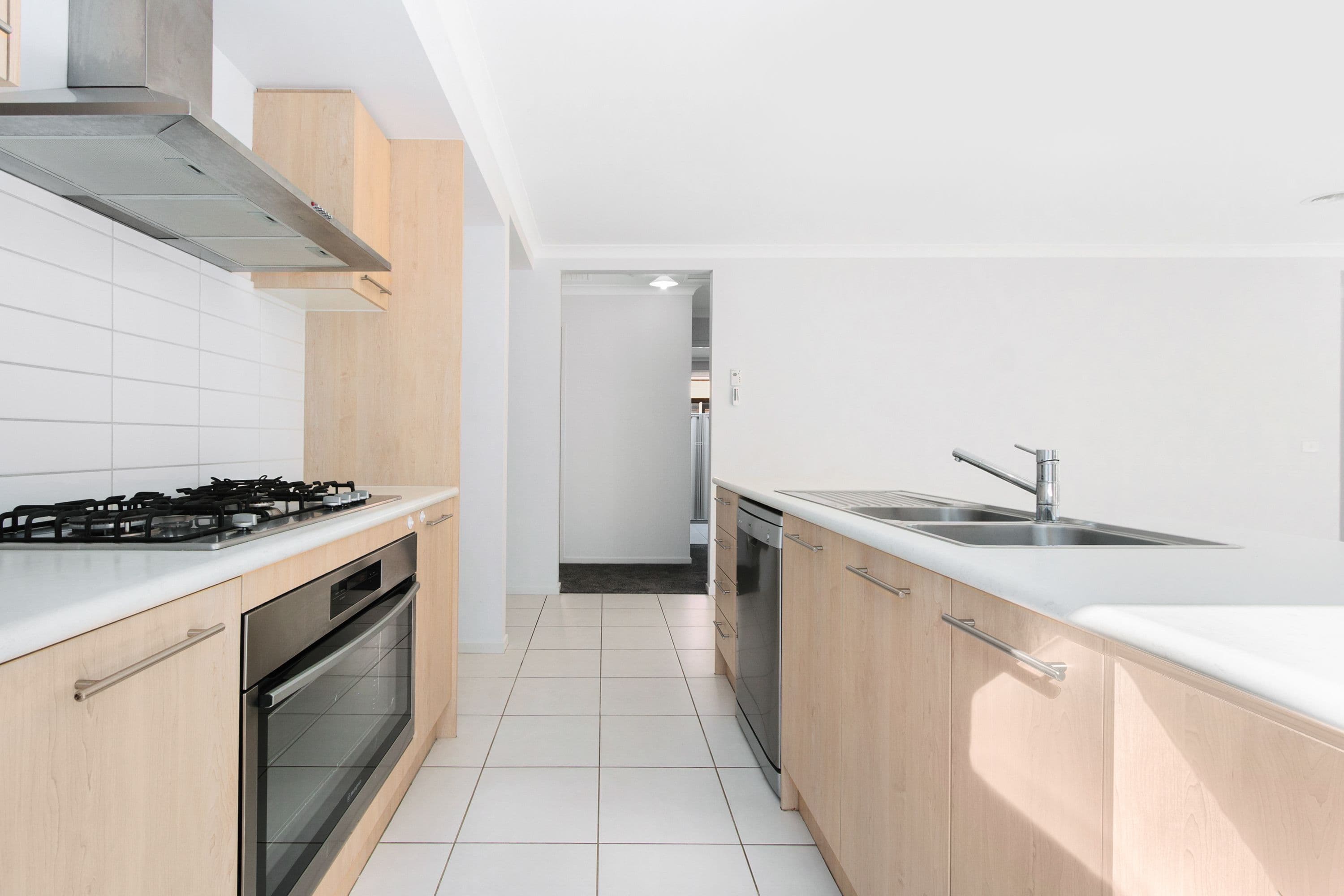 23 Warbler Street, Pakenham VIC 3810, Pakenham - Thumbnail 4