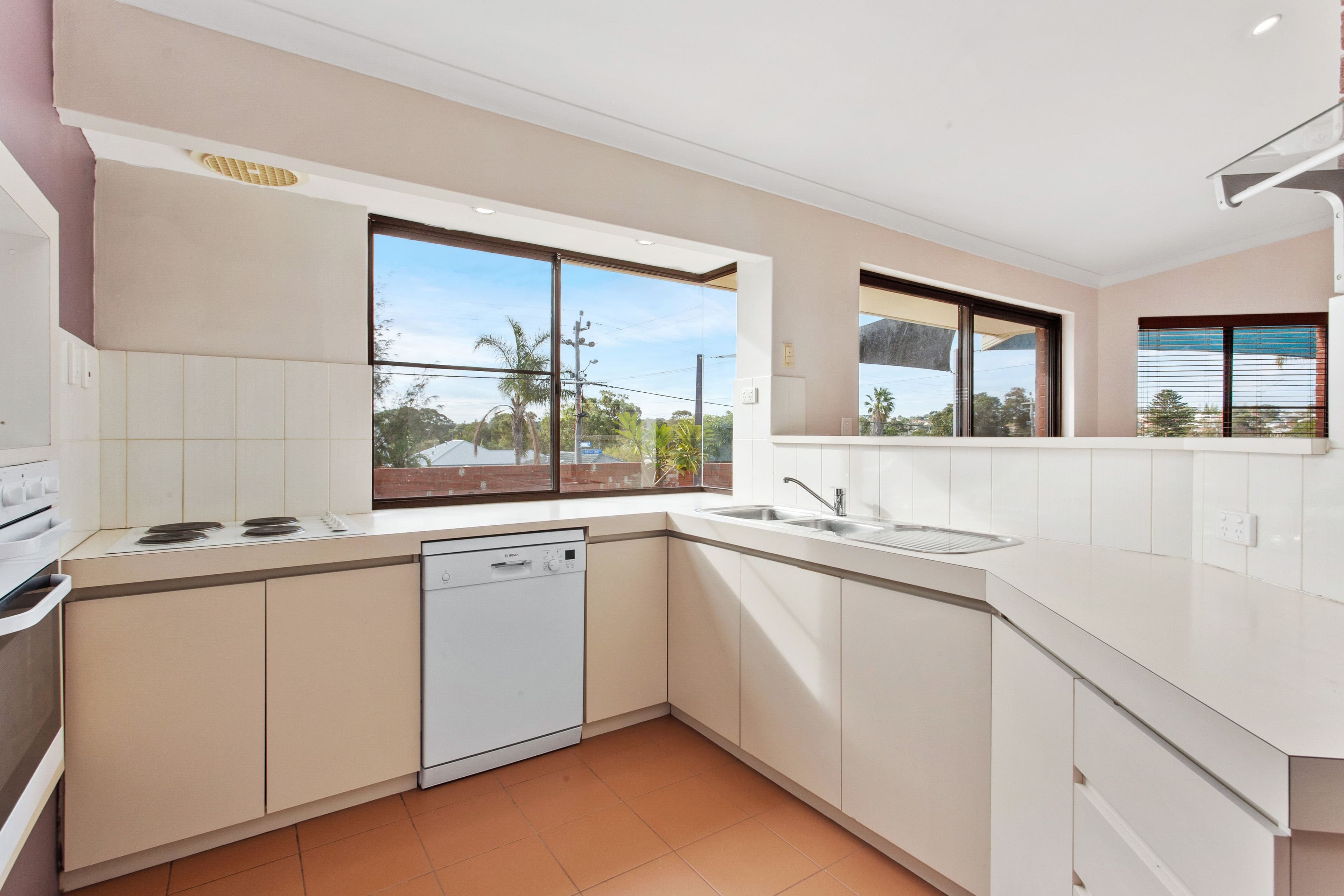67 Brighton Road, Scarborough WA 6019, Scarborough - Thumbnail 2