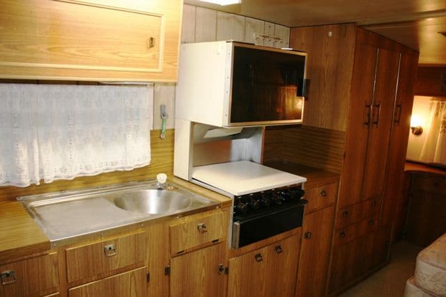 Caravan 15 Highview Caravan Park, Highview Street, ARDROSSAN SA 5571, Ardrossan - Thumbnail 5