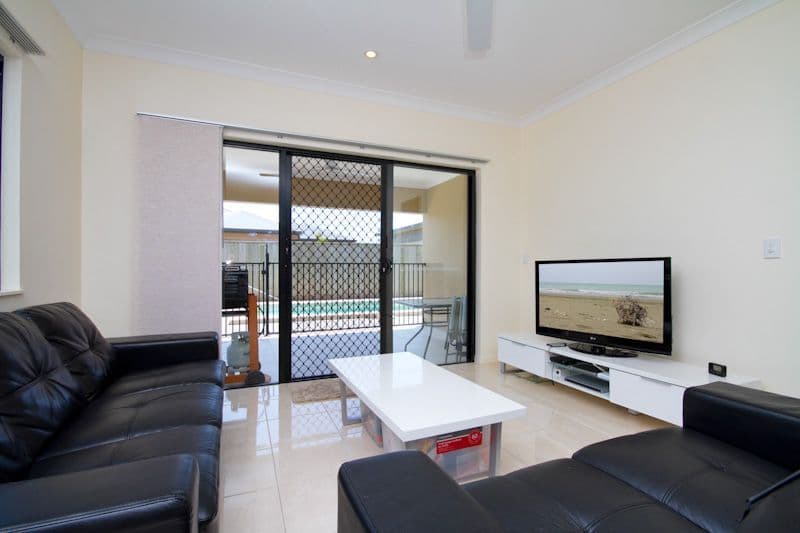 16 Starboard Street, TRINITY BEACH QLD 4879, Trinity Beach - Thumbnail 3