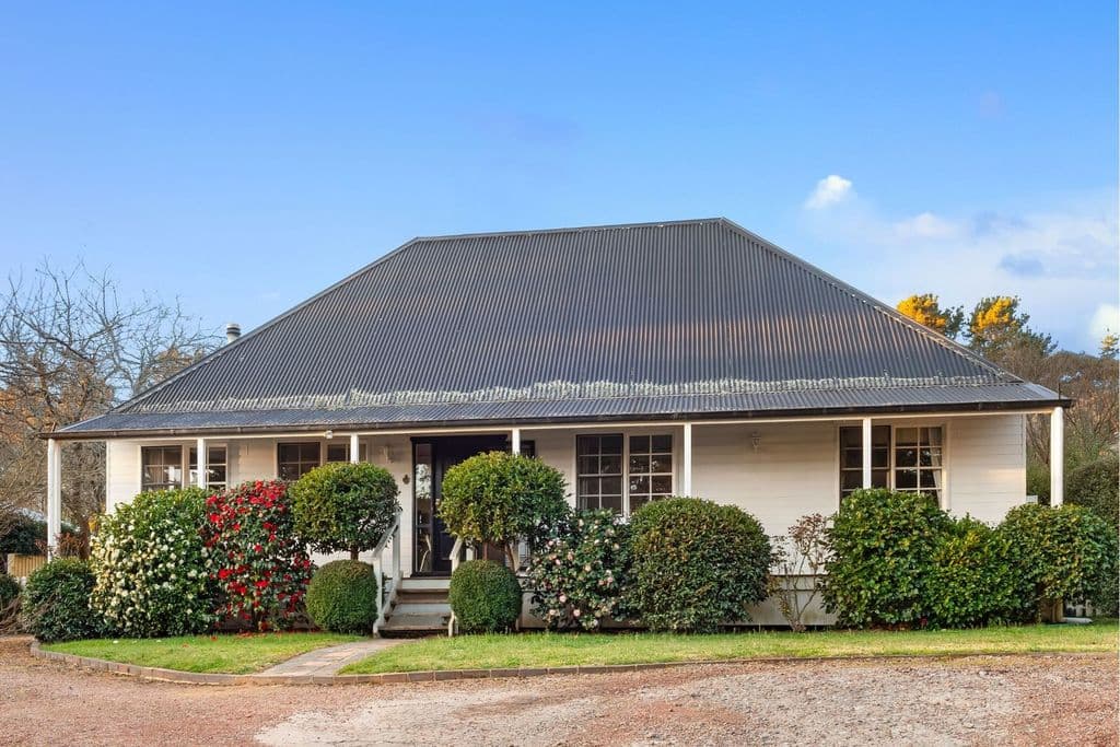 6 Mortimer Road, Berrima - Image 1