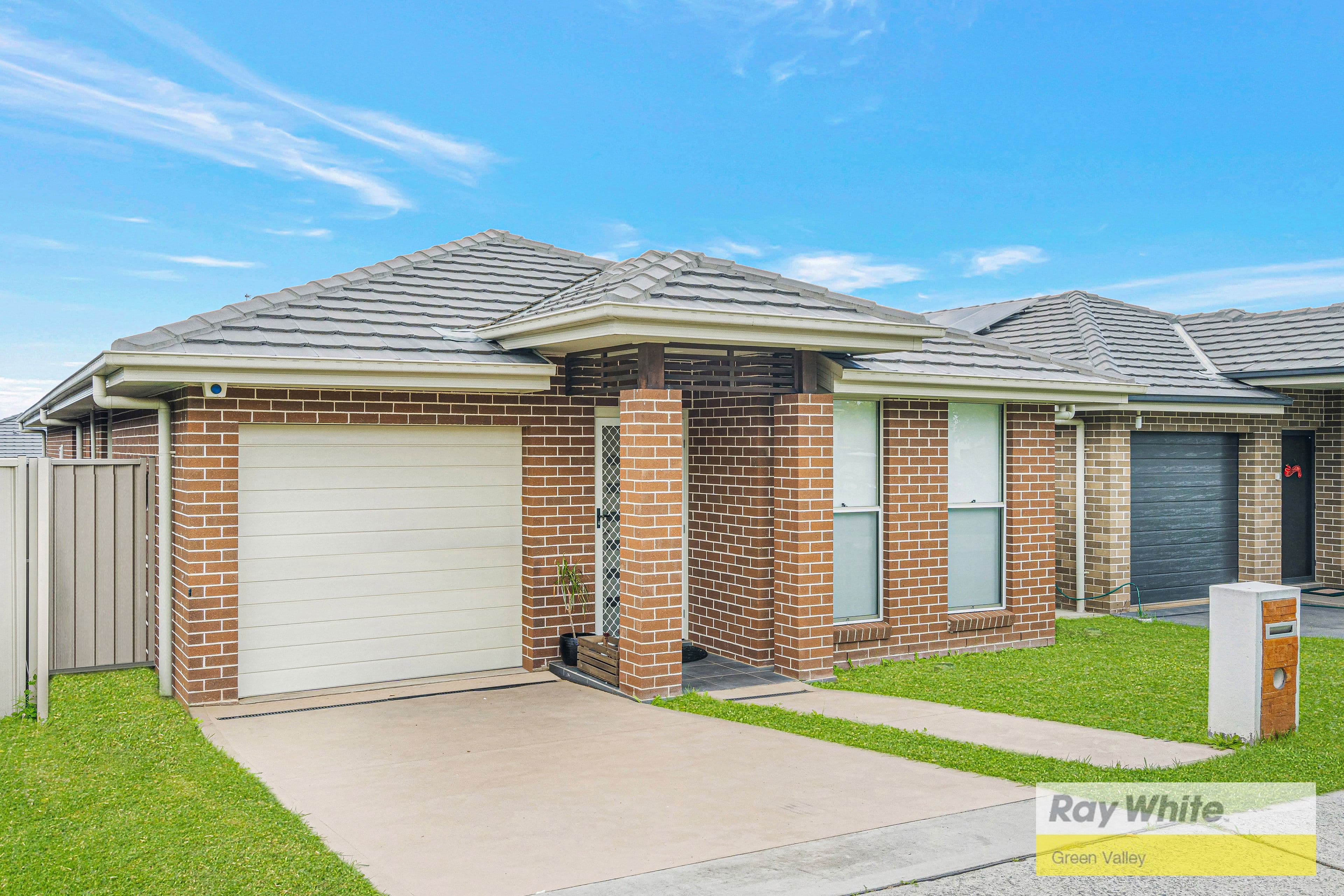 30 Southern Close, Drouin, Edmondson Park - Thumbnail 2