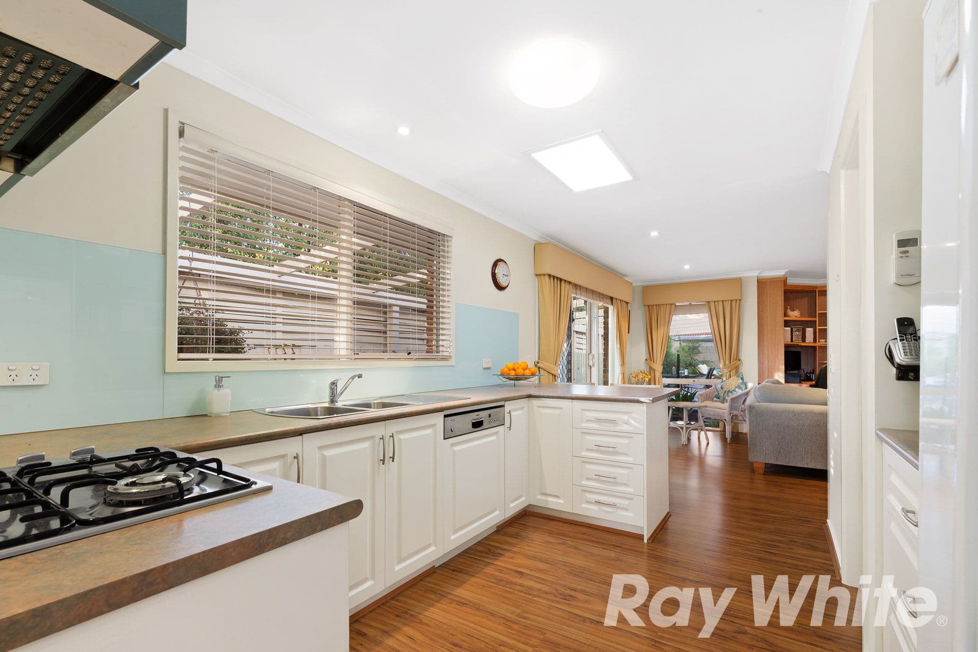 22 Watersedge Close, Knoxfield VIC 3180, Knoxfield - Thumbnail 5