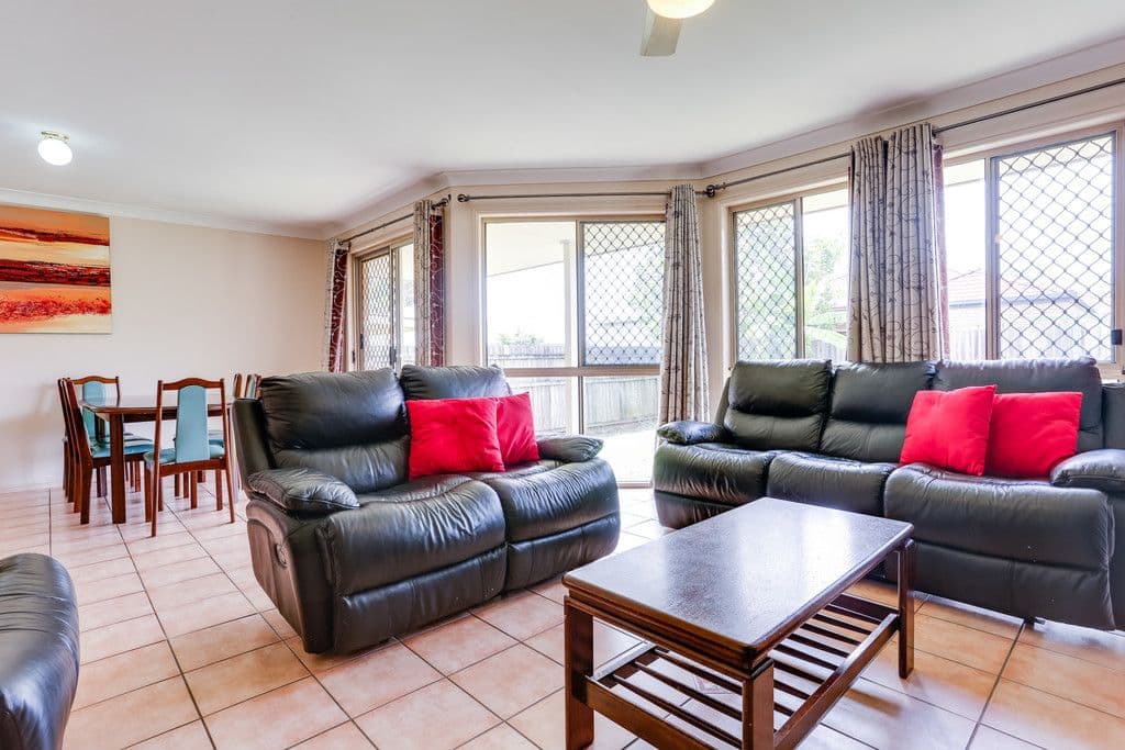 6 Kew Close, FOREST LAKE QLD 4078, Forest Lake - Thumbnail 3