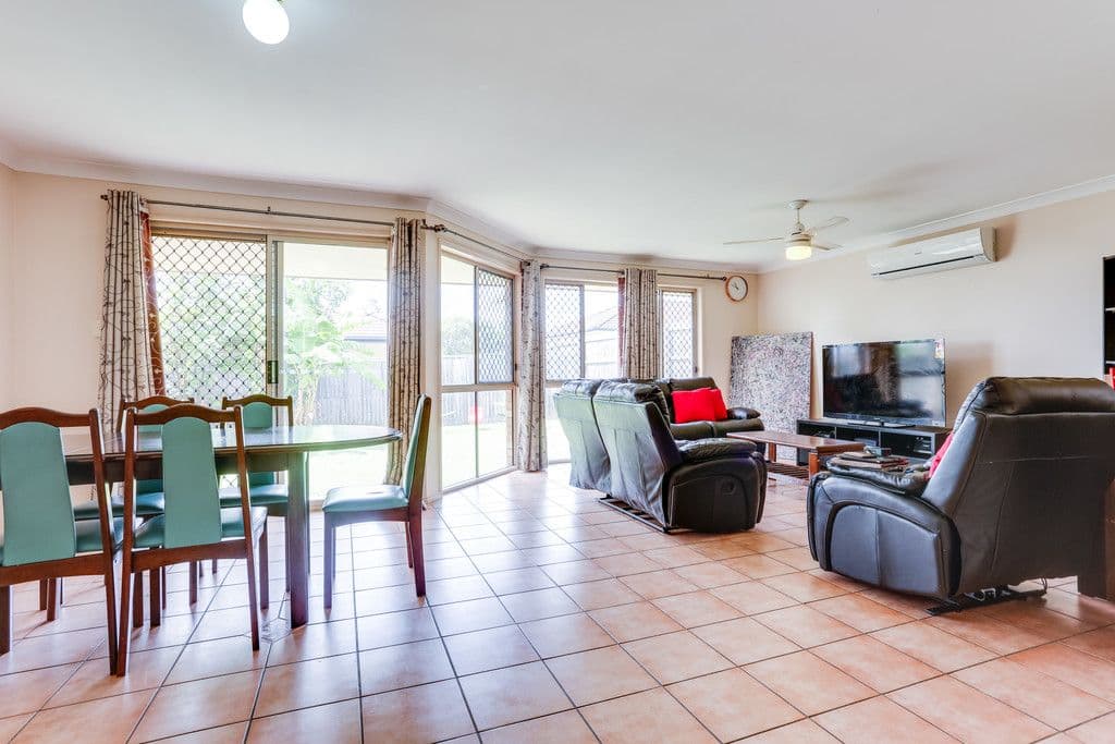 6 Kew Close, FOREST LAKE QLD 4078, Forest Lake - Thumbnail 5