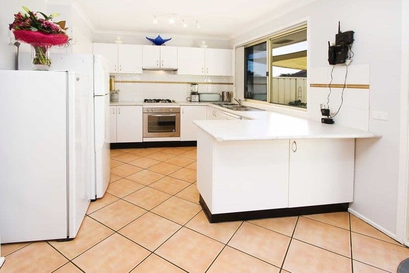 18 Cormorant Crescent, GLENMORE PARK NSW 2745, Glenmore Park - Thumbnail 4