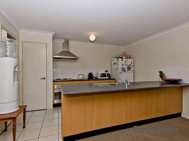 1 Jodie Court, BRACKEN RIDGE QLD 4017, Bracken Ridge - Thumbnail 2