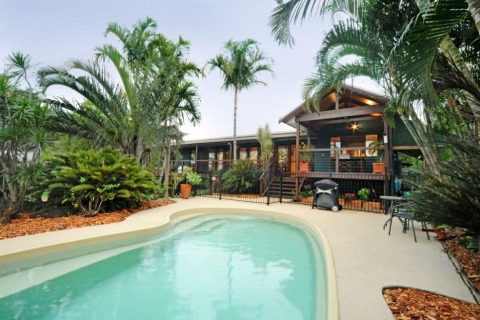 4 Daydream Court, CANNONVALE QLD 4802, Cannonvale - Image 1