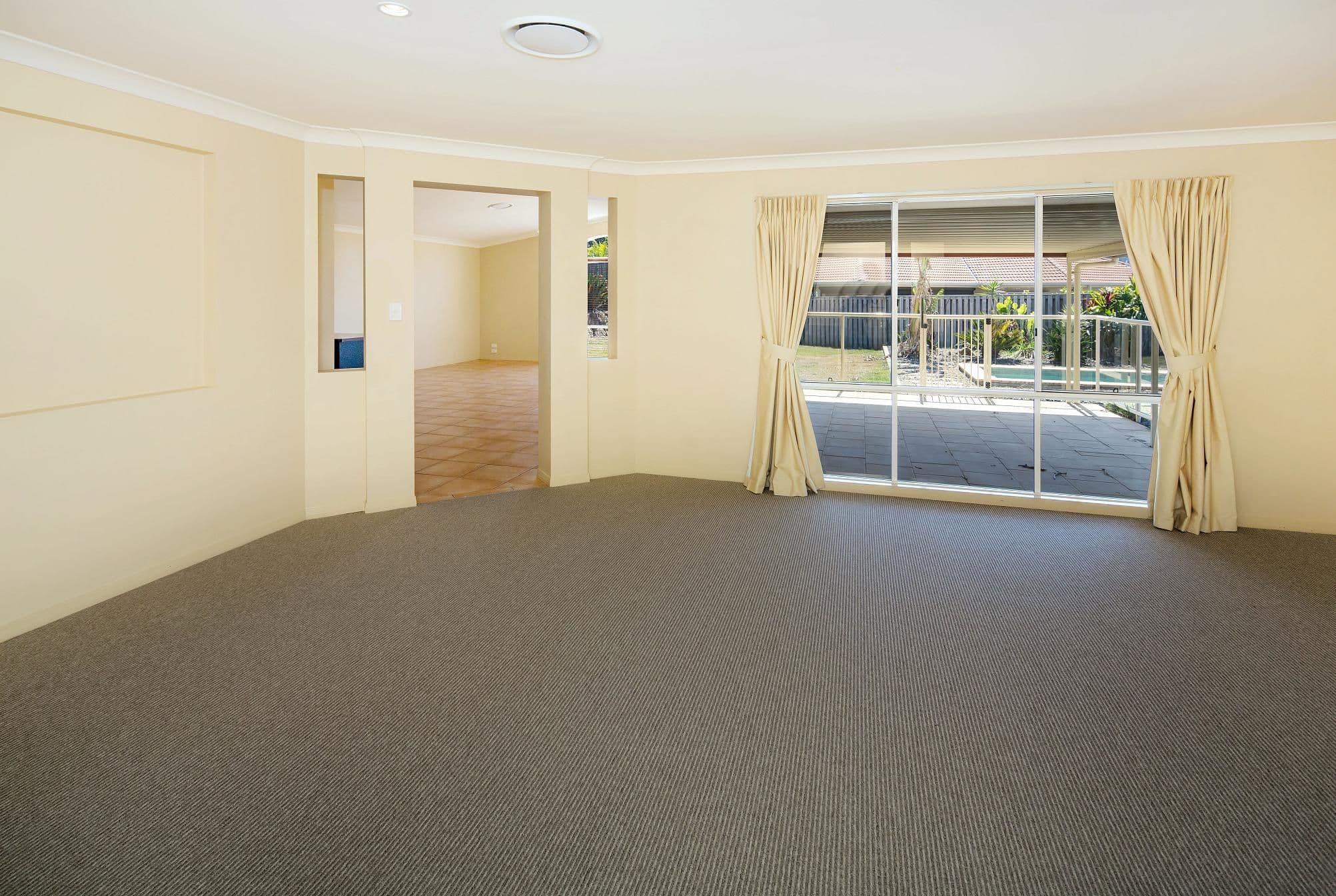 16 Beerwah Street, PACIFIC PINES QLD 4211, Pacific Pines - Thumbnail 6