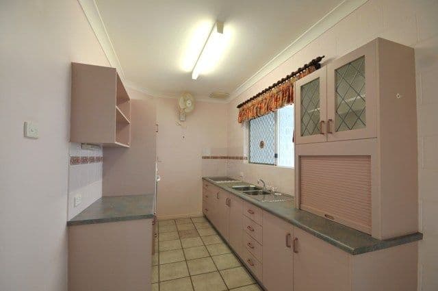 8 Blue Ridge Avenue, WULGURU QLD 4811, Wulguru - Thumbnail 3