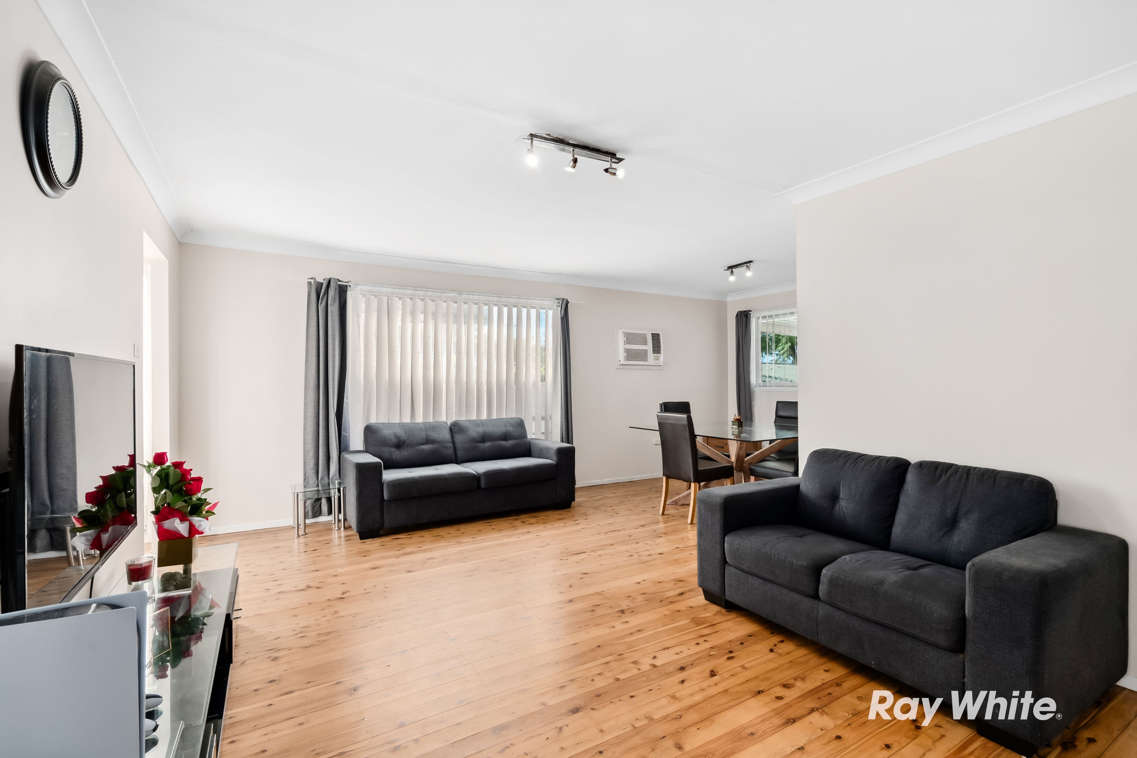18 Nyngan Street, Quakers Hill NSW 2763, Quakers Hill - Thumbnail 2